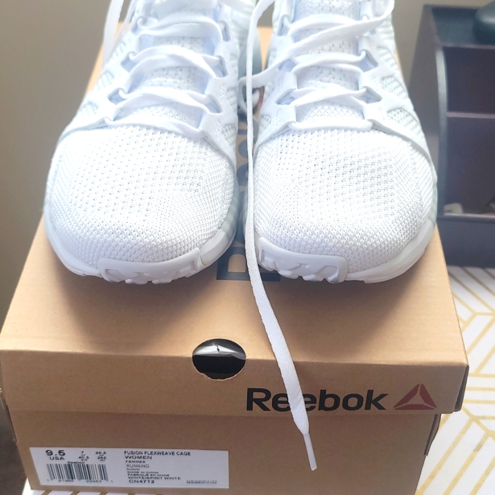 Reebok Sneakers